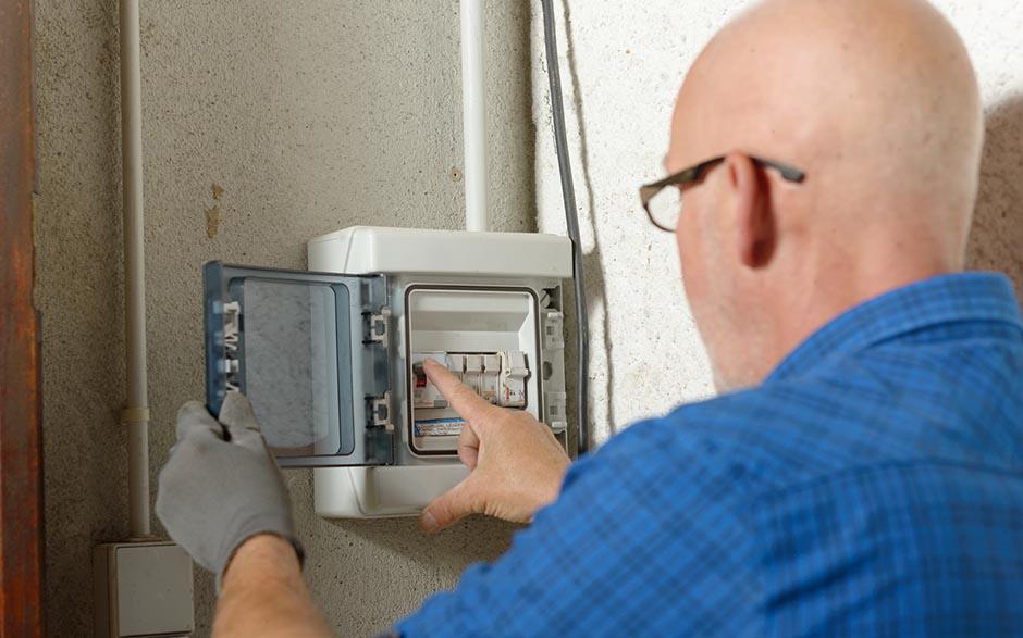 tarif horaire d'un électricien Montataire